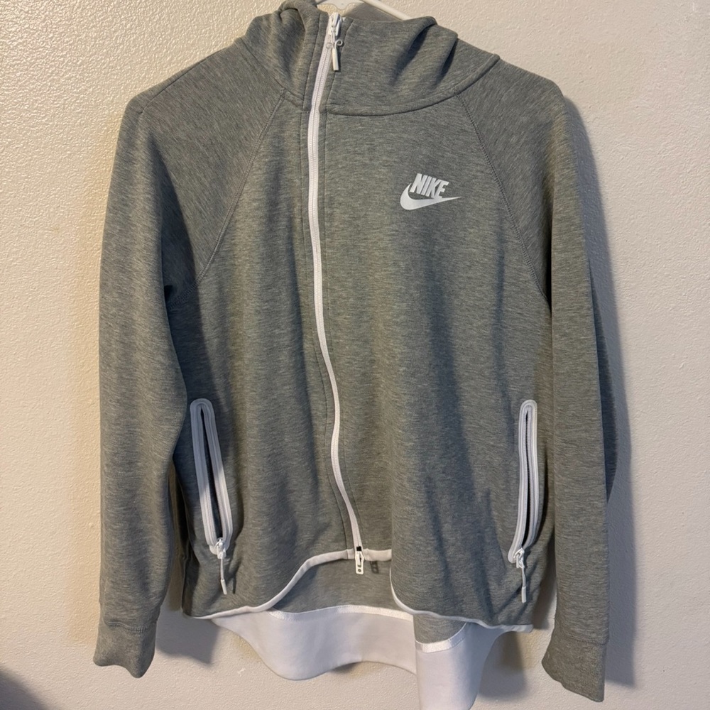 Nike tech fleece